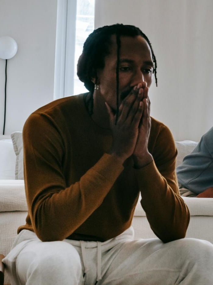 रुठे हुए पति को मनाएं प्यार से 