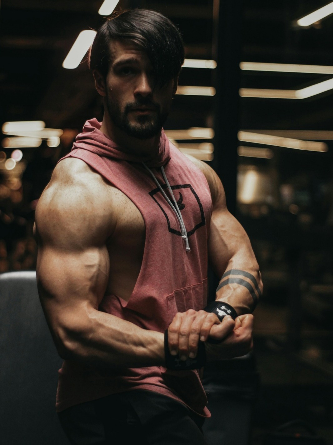 Men's Guide to Building a Muscular Physique